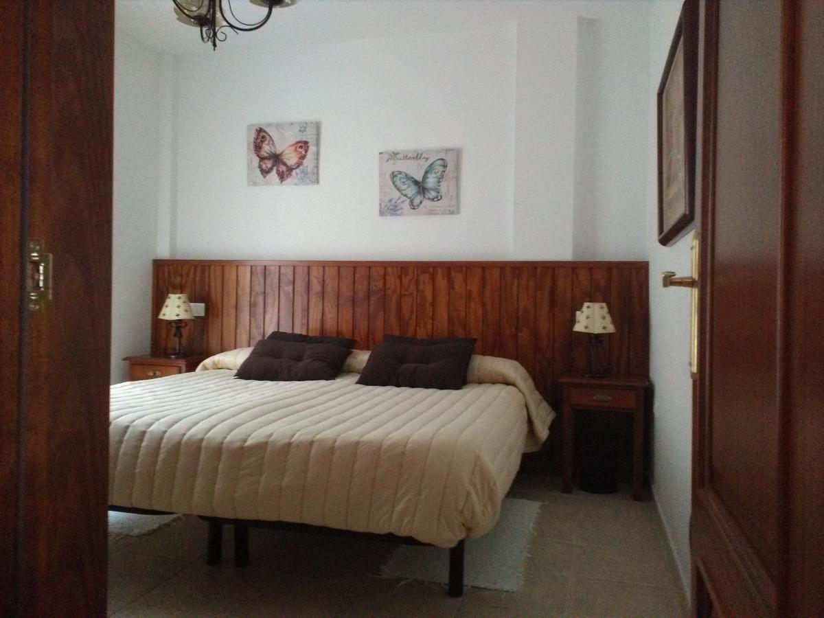 شقة Casa Quercus Con Piscina Privada كورتيس دي لا فرونتيرا المظهر الخارجي الصورة